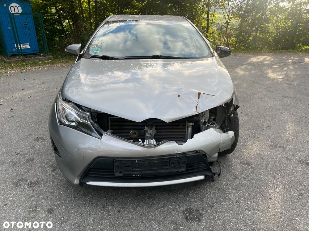Toyota Auris 1.33 Dual-VVT-i Edition - 6