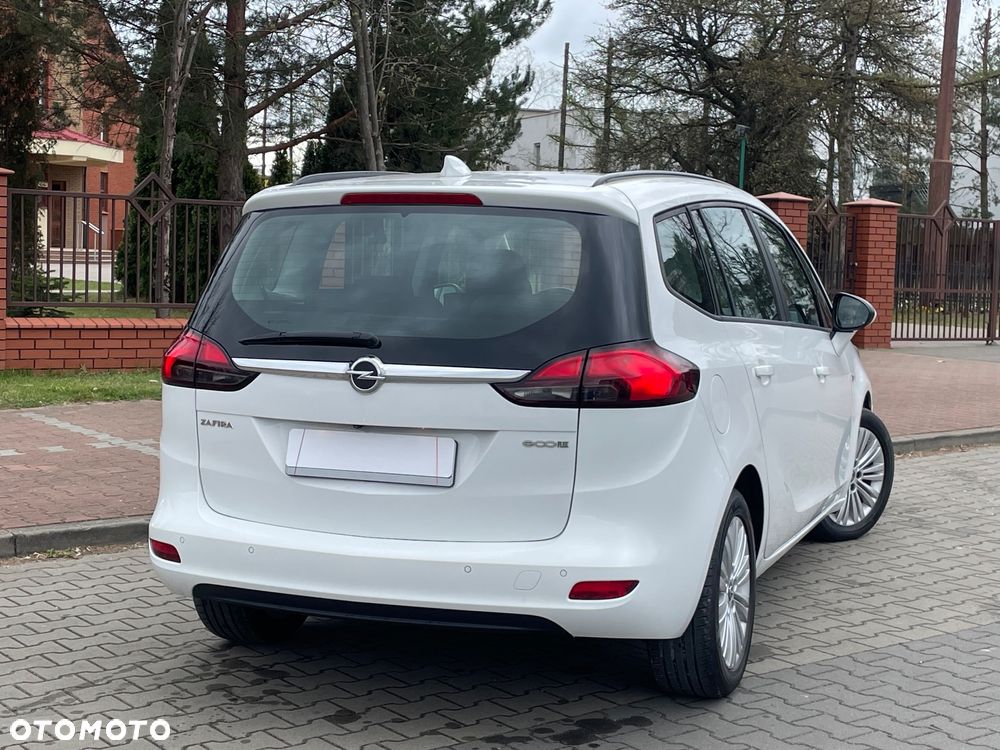 Opel Zafira - 13