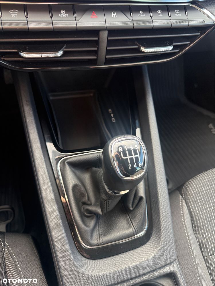 Skoda Octavia 1.5 TSI ACT Ambition - 32