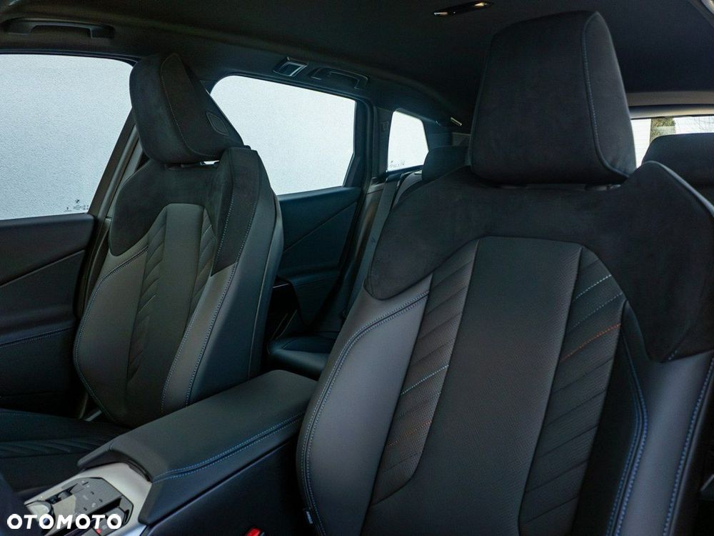 BMW X3 - 16
