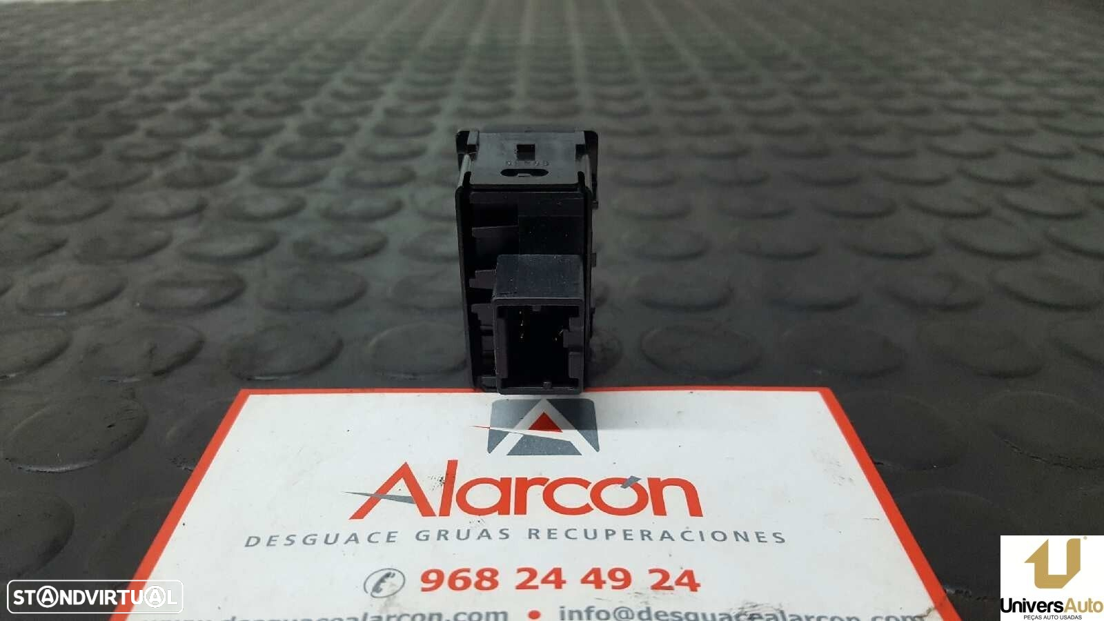 INTERRUPTOR DO SENSOR DE ESTACIONAMENTO RENAULT KOLEOS DYNAMIQUE PACK1 - 2