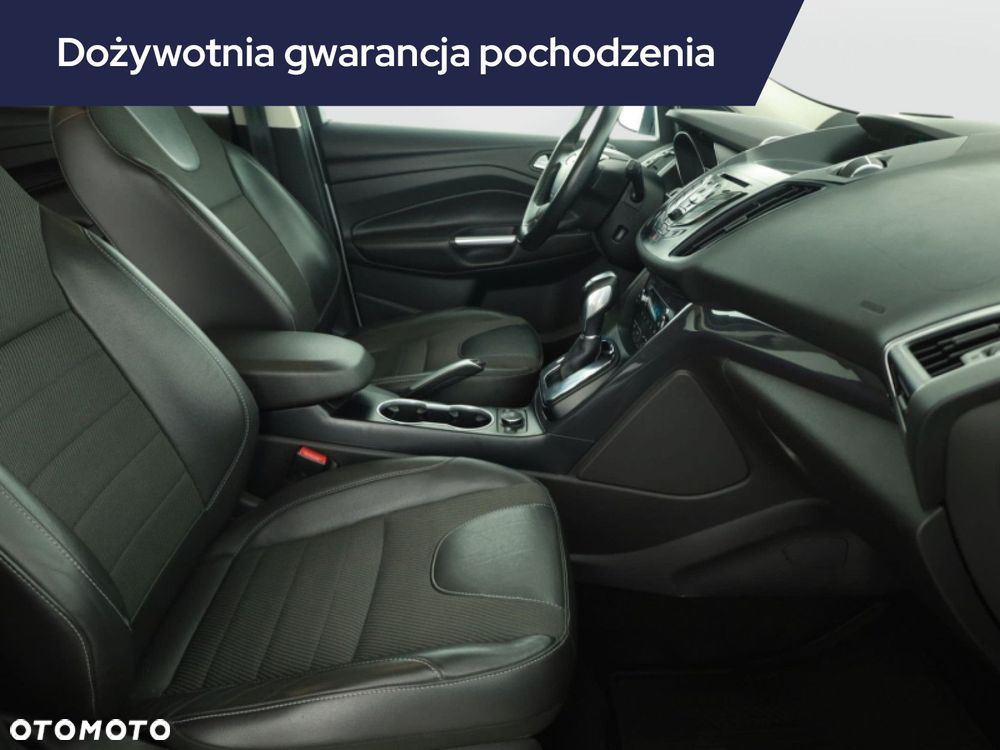 Ford Kuga - 9
