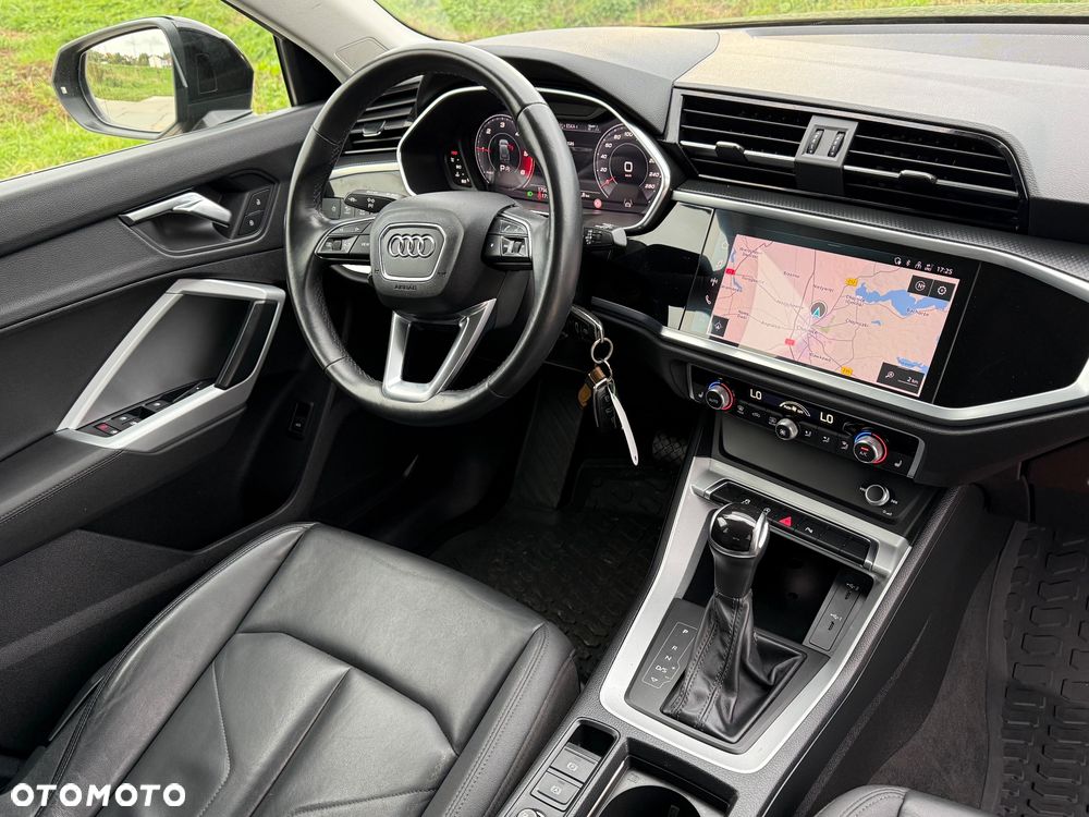 Audi Q3 2.0 TDI design - 25