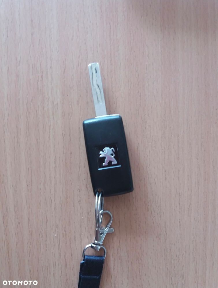 Peugeot 308 1.6 HDi Access - 3