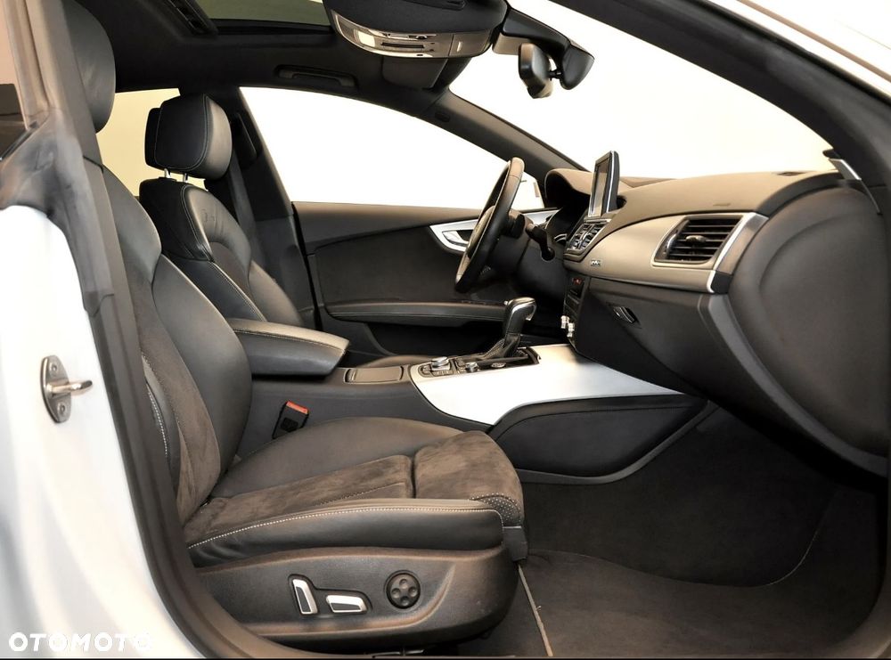 Audi A7 Sportback - 18