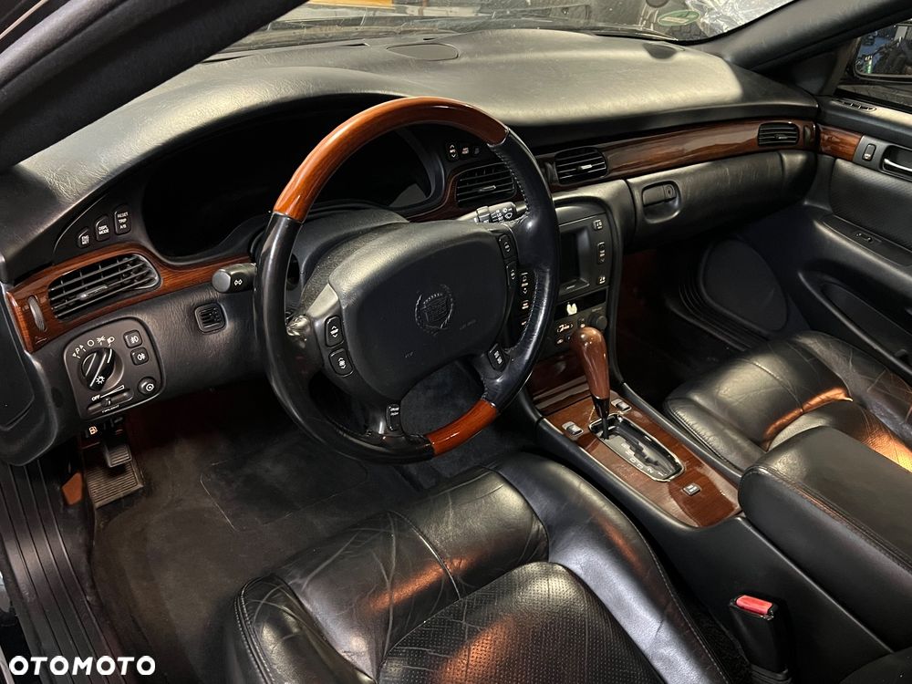 Cadillac Seville - 6