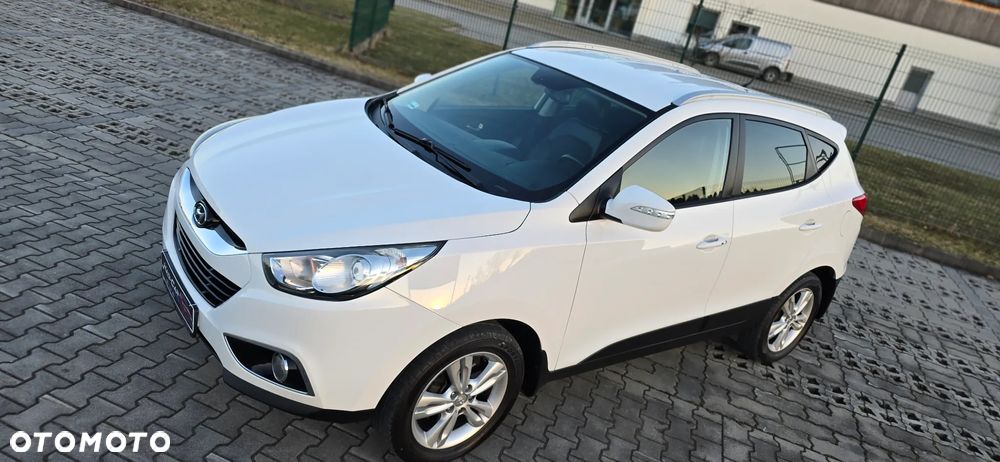 Hyundai ix35 2.0 CRDi 4WD Automatik Premium - 14