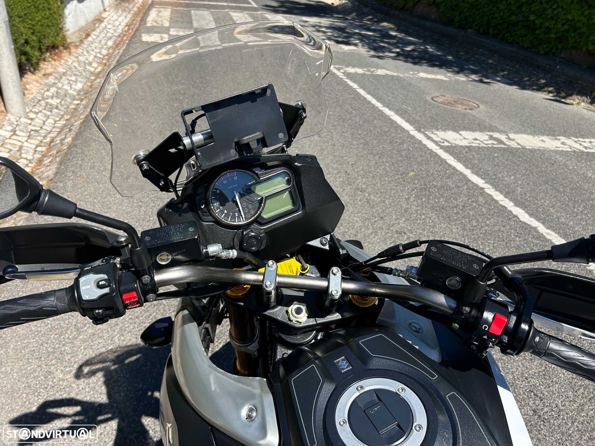 Suzuki V Strom 1000 - 27