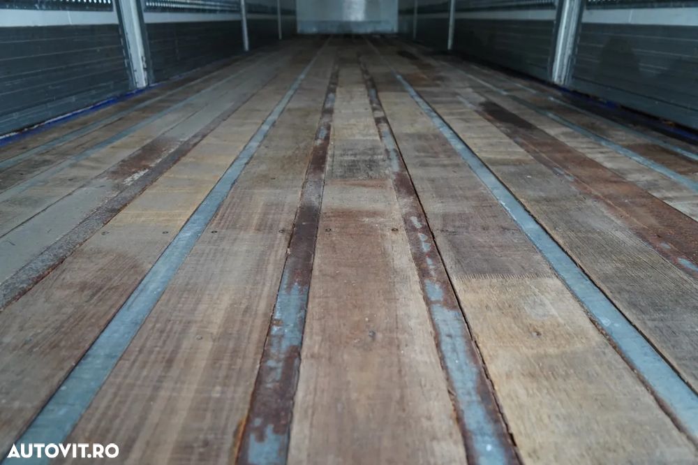LeciTrailer / CONTAINER / PODEA REZISTENTĂ / LATERALĂ DESCHISĂ / - 20