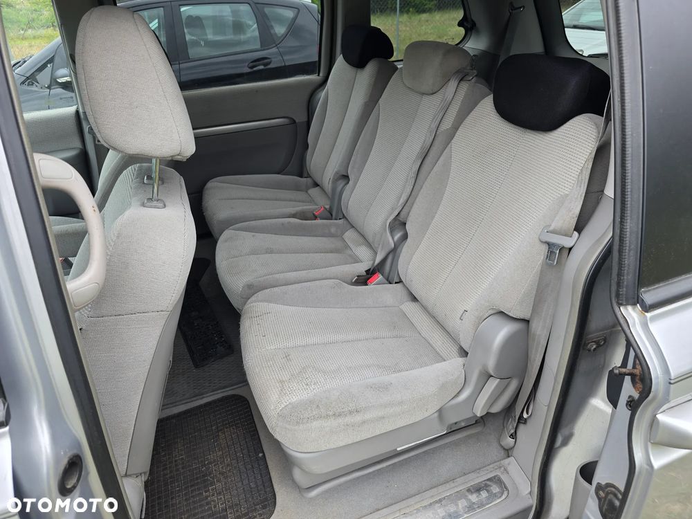 Kia Carnival 2.9 CRDi LX - 13