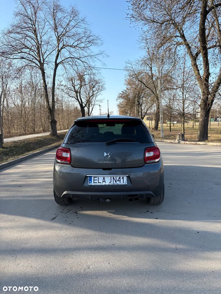 Citroën DS3 e-HDi 110 FAP SportChic - 9