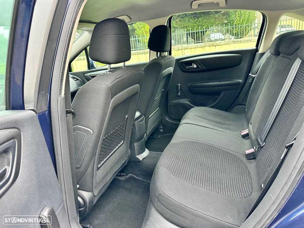 Citroën C4 1.4 16V SX - 18