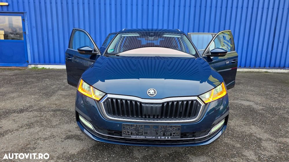 Skoda Octavia Combi 2.0 TDI (Green tec) DSG Style - 17