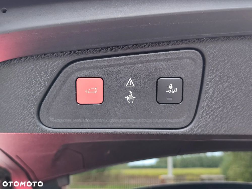 Peugeot 3008 THP 165 EAT6 Stop & Start Crossway - 40