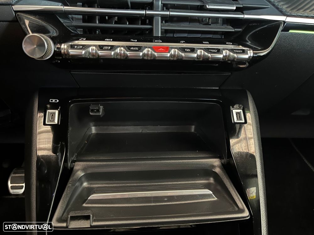 Peugeot 208 1.5 BlueHDi GT - 15