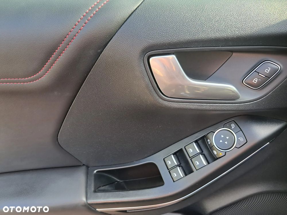 Ford Puma 1.0 EcoBoost Hybrid ST-LINE X DESIGN - 29