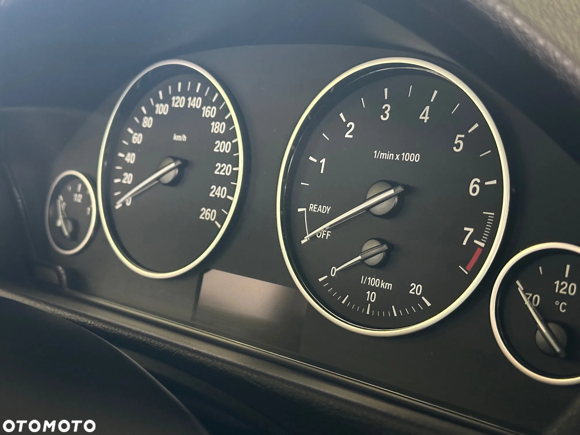 BMW Seria 3 318i - 6