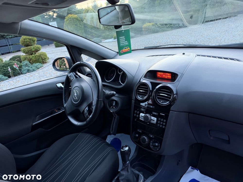Opel Corsa 1.4 16V 111 - 19