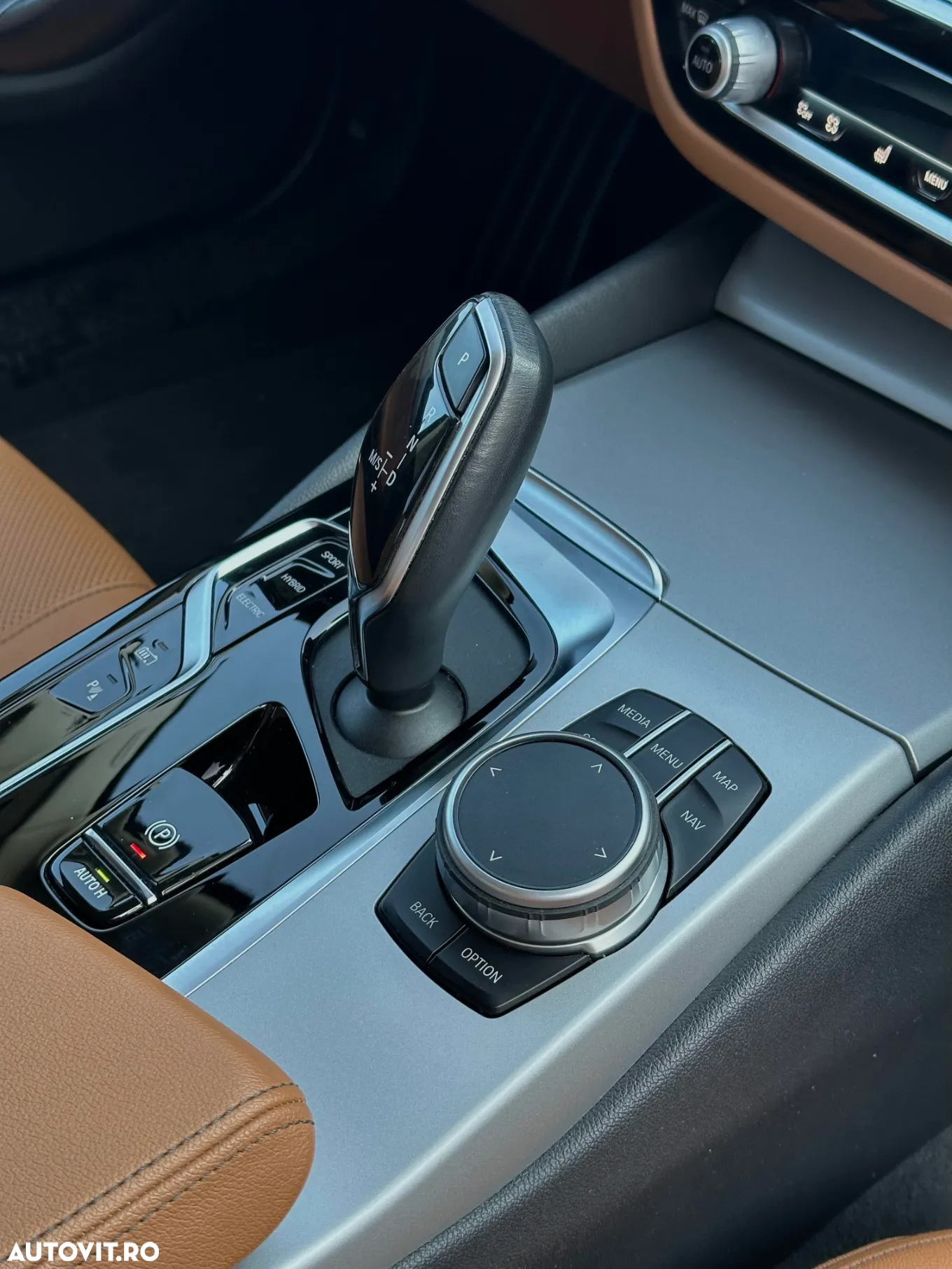 BMW Seria 5 530e AT PHEV - 12