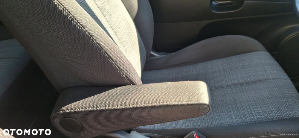 Kia Venga 1.6 CVVT Mind - 8