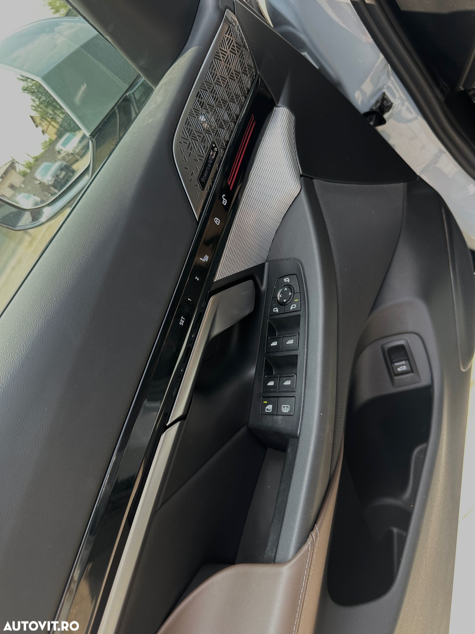 BMW Seria 5 520d xDrive AT MHEV - 10