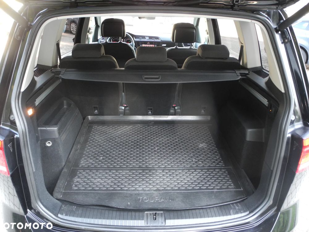 Volkswagen Touran 2.0 TDI BMT Highline DSG - 22