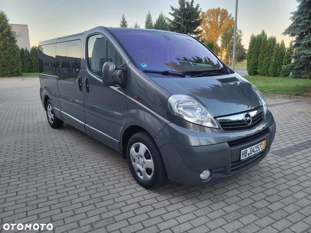 Opel Vivaro - 2