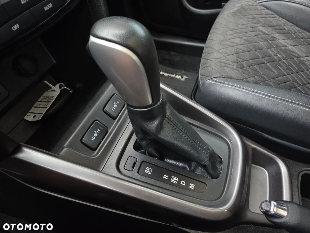 Suzuki Vitara 1.4 Boosterjet Hybrid Automatik Comfort - 25