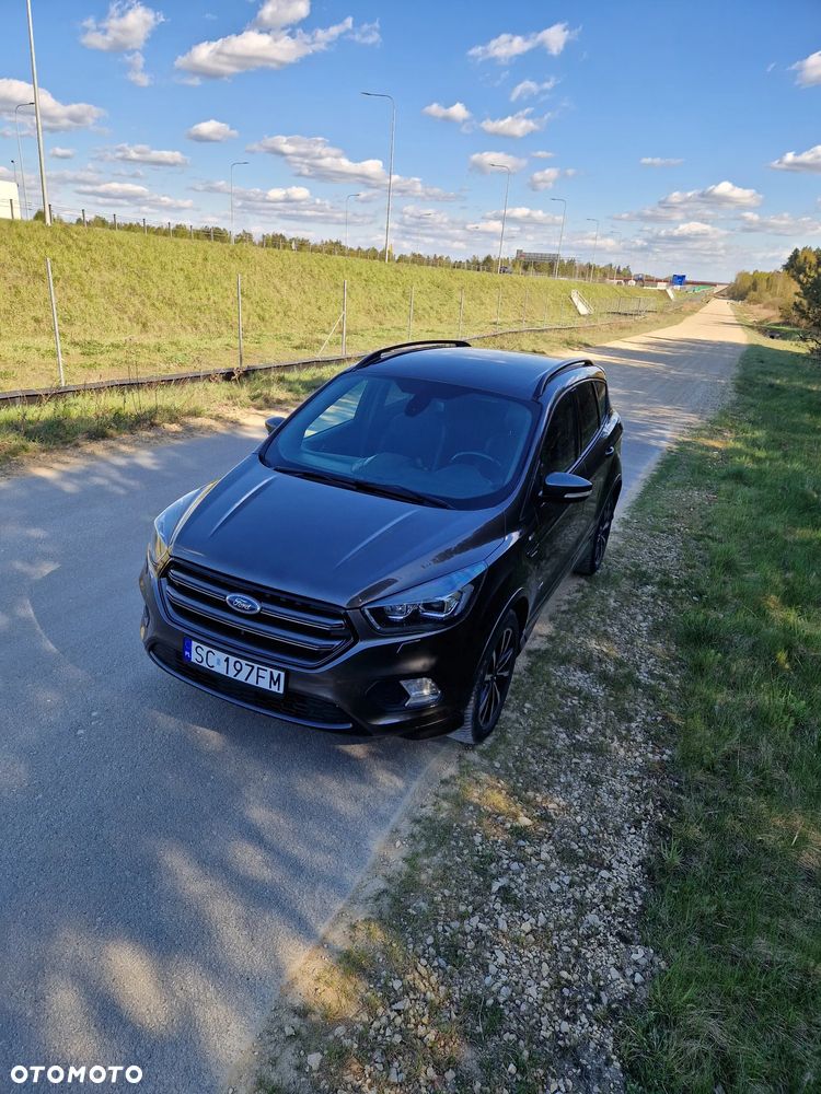 Ford Kuga 2.0 TDCi 4x4 ST-Line - 15