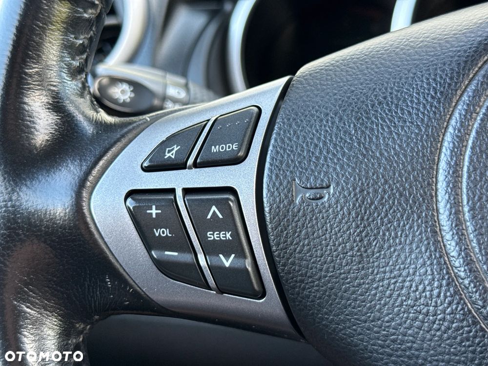 Suzuki Grand Vitara 1.9 DDiS X30 - 40