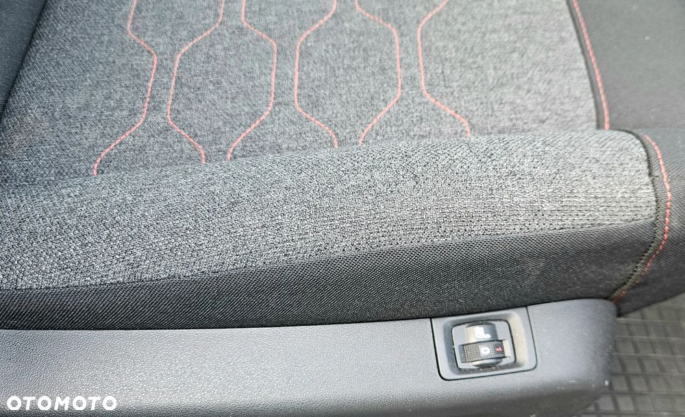 Citroën C3 1.2 PureTech Shine S&S - 31