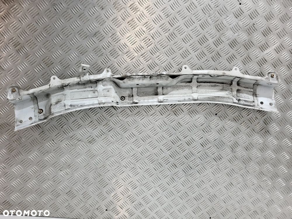 Hyundai H350 Pas Przedni Górny Wzmocnienie - 5