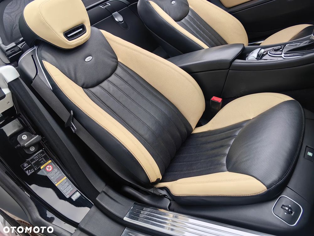Mercedes-Benz SL - 22
