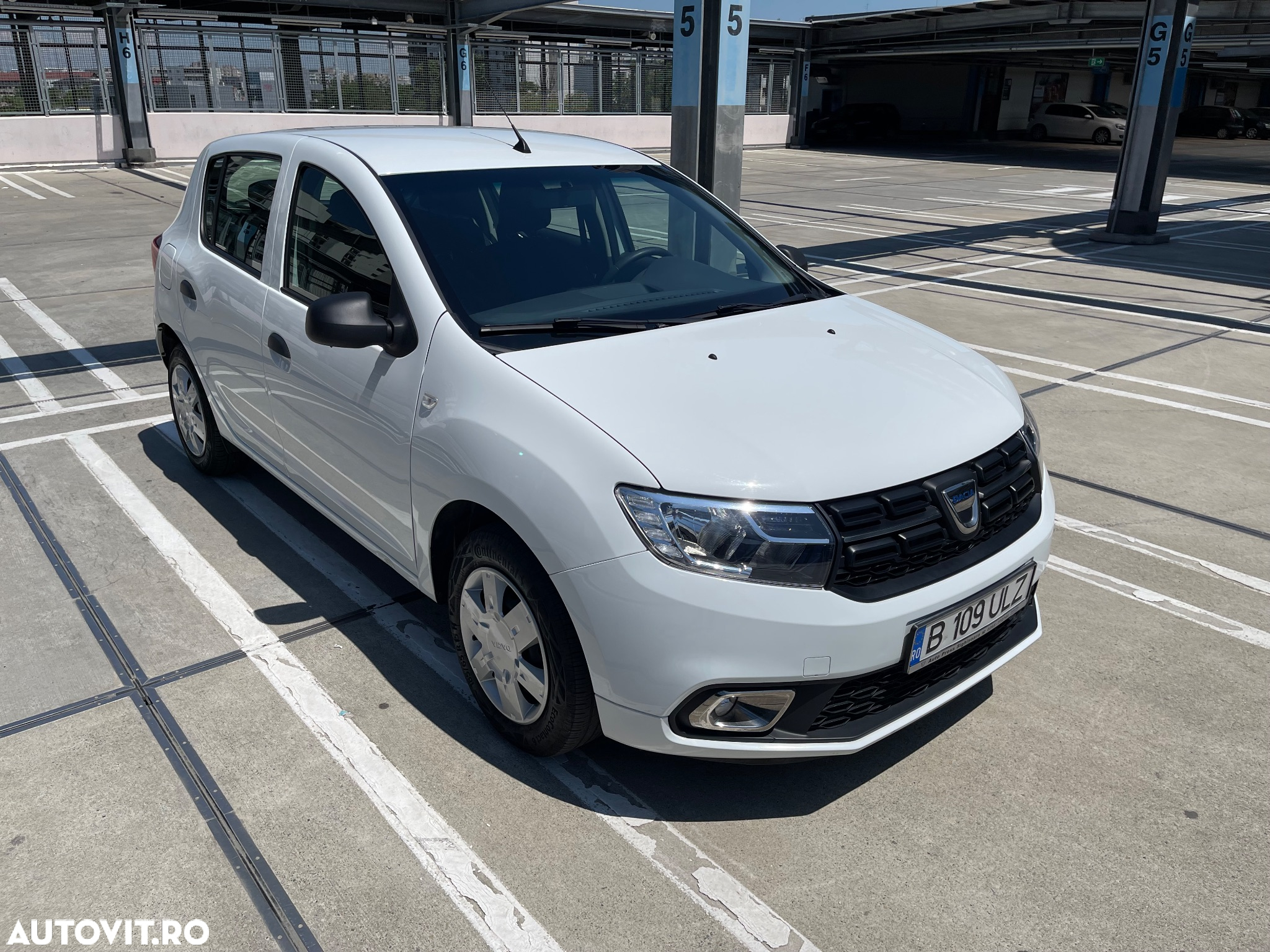 Dacia Sandero - 3