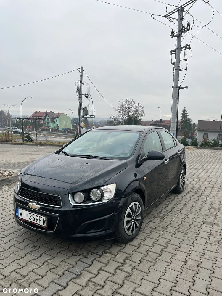 Chevrolet Aveo - 2