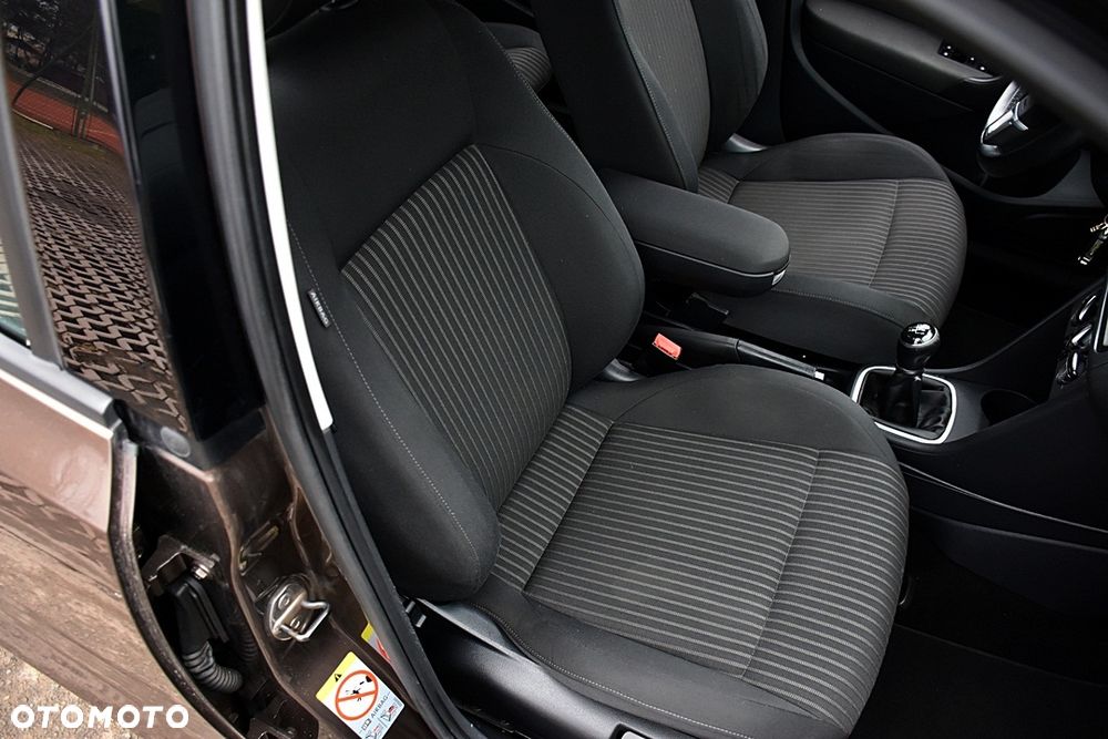 Volkswagen Polo 1.4 16V Comfortline CityLine - 27