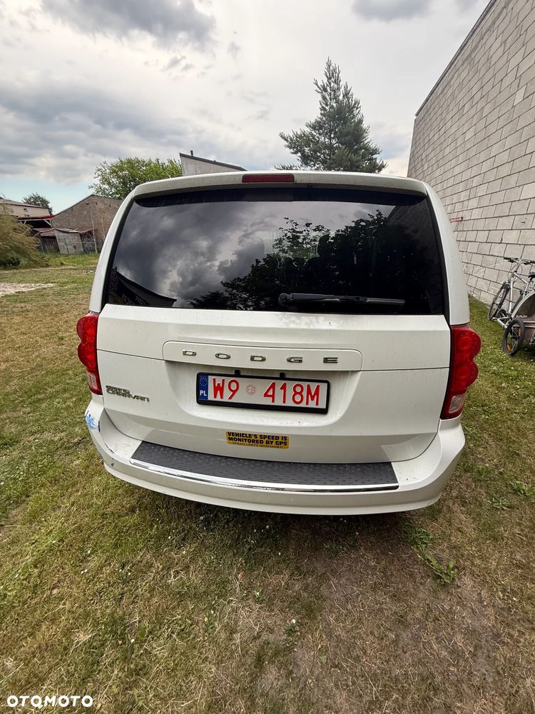 Dodge Grand Caravan 3.6 R/T - 13