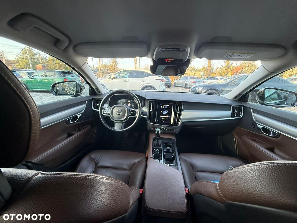 Volvo S90 D3 Momentum - 13