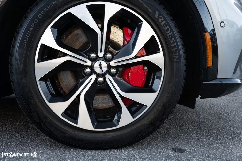 Ford Mustang Mach-E Premium AWD - 8