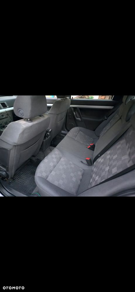 Opel Vectra 1.9 CDTI DPF Sport/GTS - 9