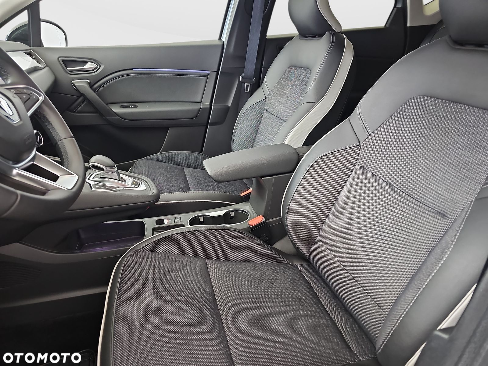 Renault Captur - 10