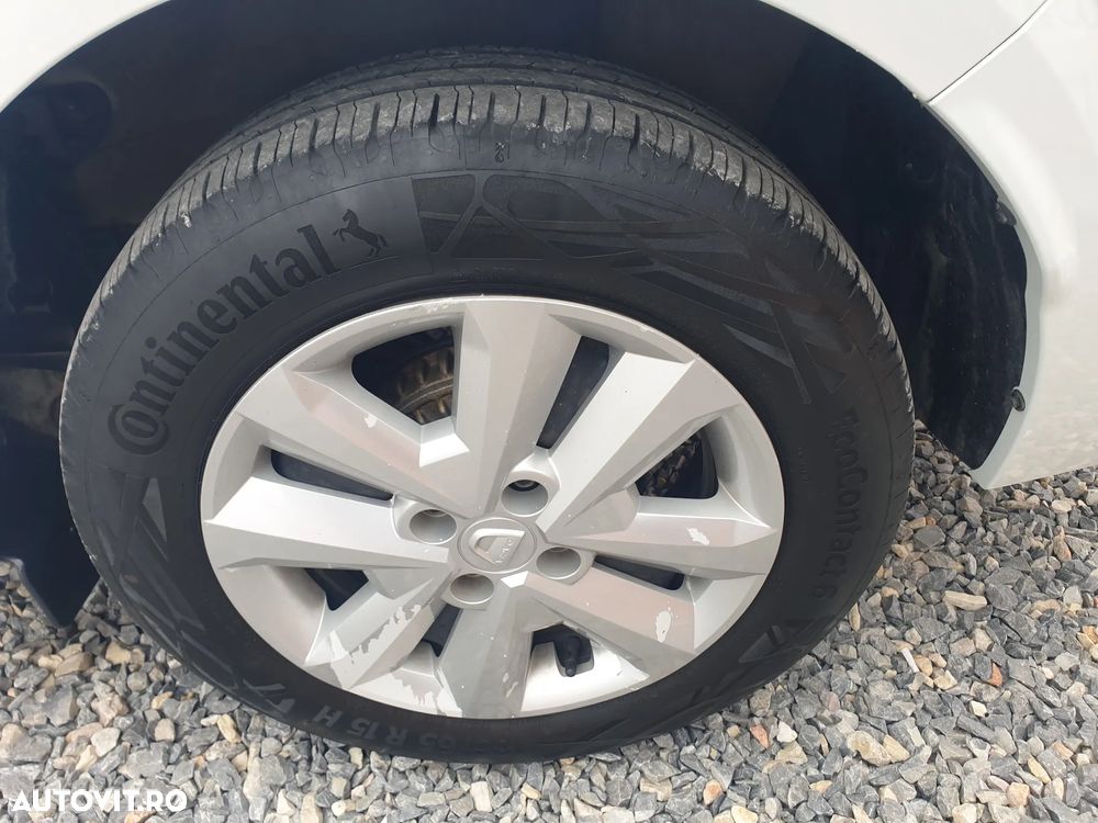 Dacia Logan TCe 90 MT6 Prestige - 12