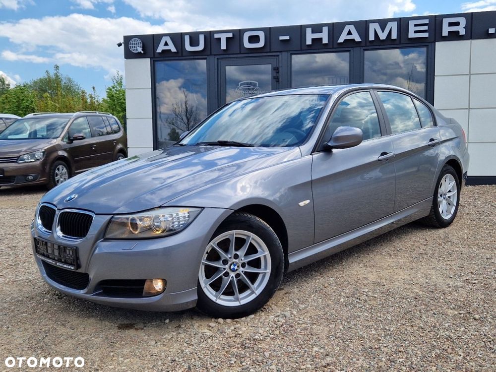BMW Seria 3 318d - 23