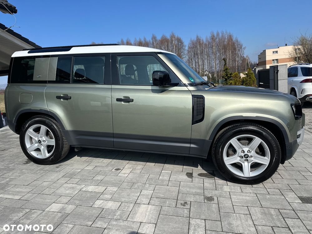 Land Rover Defender 110 D240 SE - 9