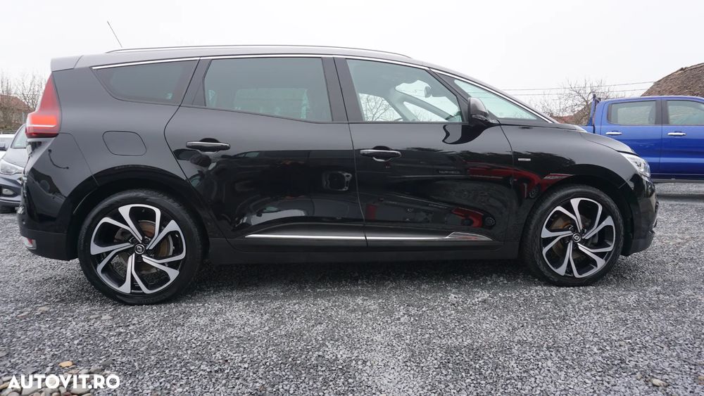 Renault Grand Scenic ENERGY TCe 130 BOSE EDITION - 4