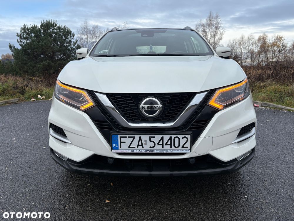 Nissan Qashqai 1.3 DIG-T N-CONNECTA - 1