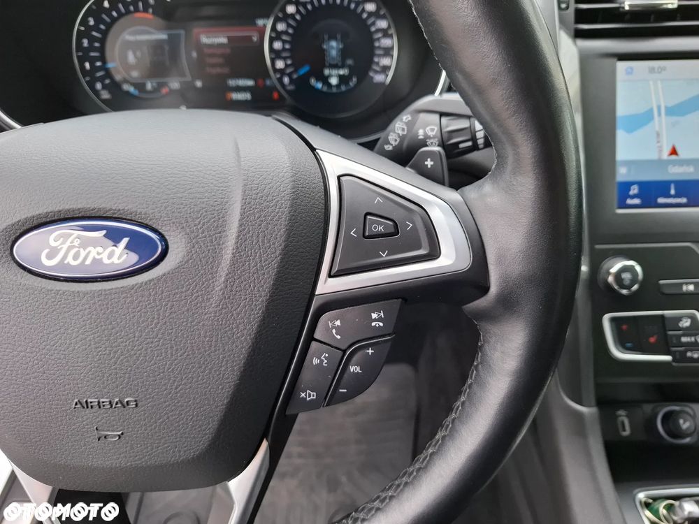 Ford Mondeo 2.0 EcoBlue Titanium - 19