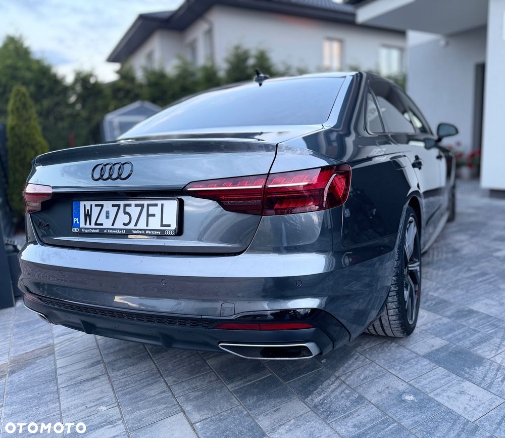 Audi A4 Limousine 35 TFSI mHEV S Line S tronic - 3