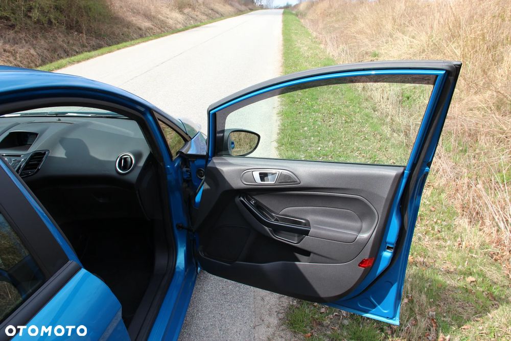 Ford Fiesta 1.6 Ti-VCT Titanium - 17