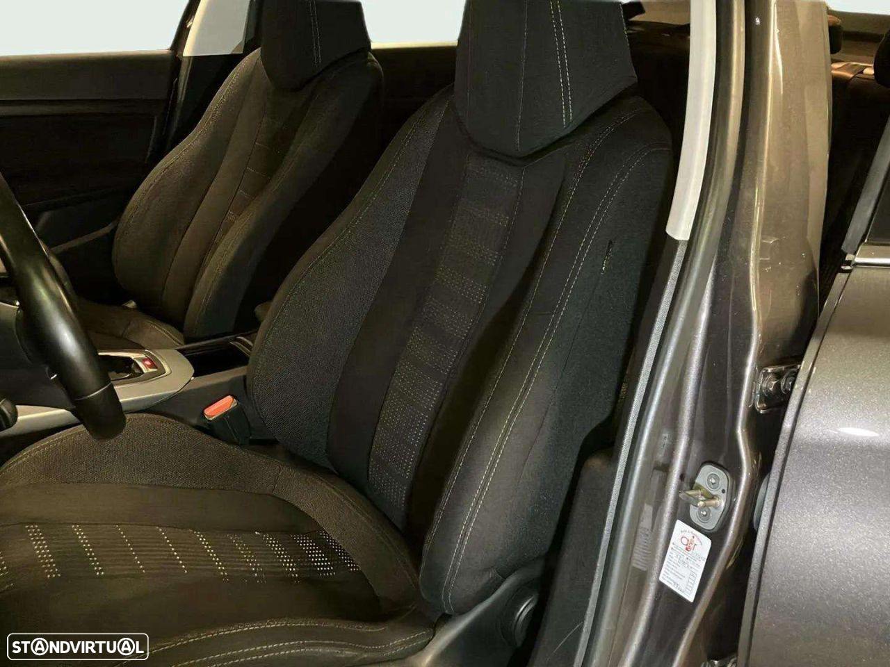 Peugeot 308 - 14